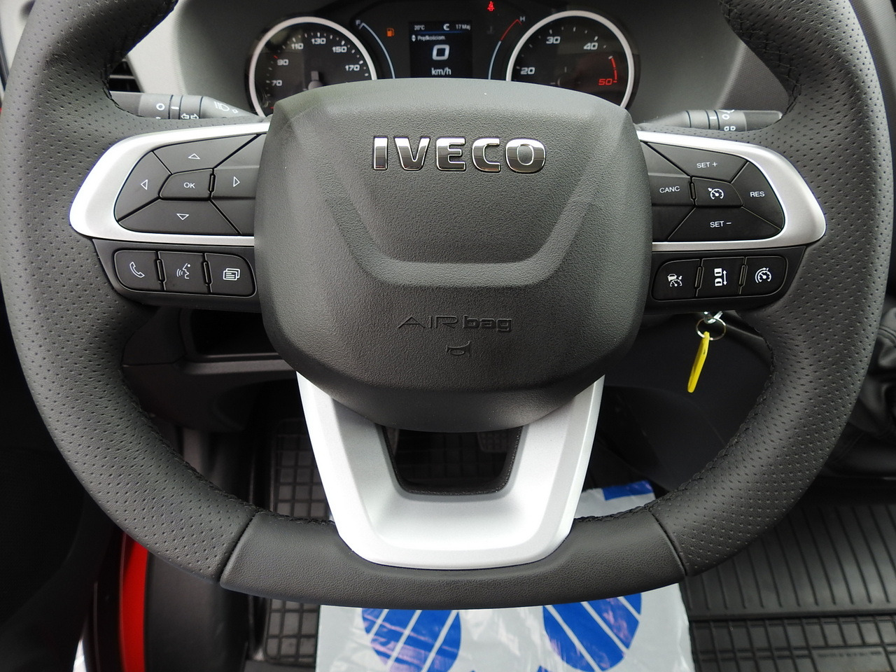 IVECO DAILY 35S18 NEW BOX 10 PALLETS CRUISE CONTROL NAVIGATION AIR CONDITIONING LED LIGHTS GUARANTEE  180HP 租赁 IVECO DAILY 35S18 NEW BOX 10 PALLETS CRUISE CONTROL NAVIGATION AIR CONDITIONING LED LIGHTS GUARANTEE  180HP：图33