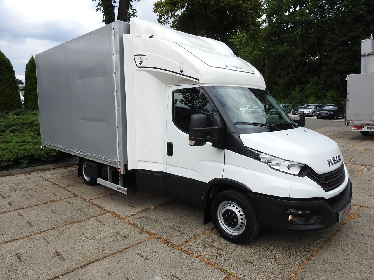 IVECO DAILY 35S18 NEW TARPAULIN WEBASTO CRUISE CONTROL AIR CONDITIONING 180HP - 侧帘货车:图4 IVECO DAILY 35S18 NEW TARPAULIN WEBASTO CRUISE CONTROL AIR CONDITIONING 180HP - 侧帘货车:图4