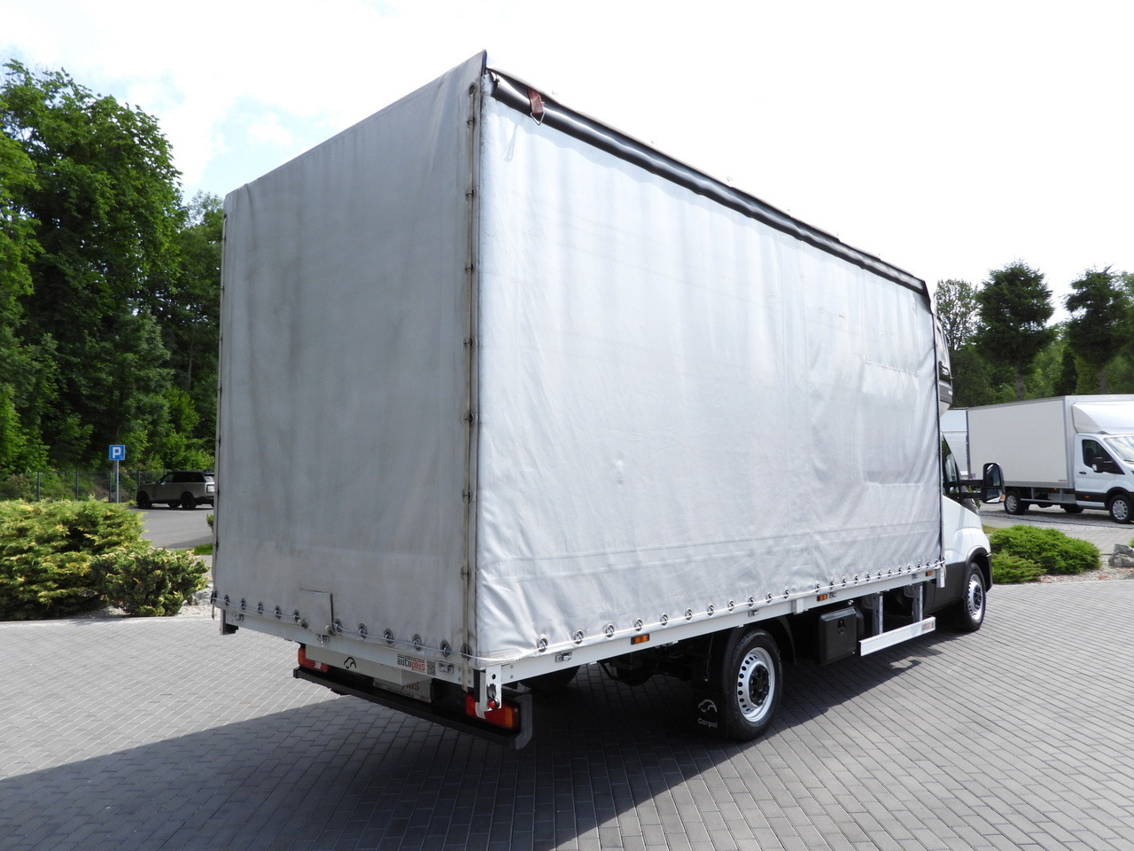IVECO DAILY 35S18 TARPAULIN 10 PALLETS CRUISE CONTROL LED LIGHTS AIR CONDITIONING  180HP - 侧帘货车:图3 IVECO DAILY 35S18 TARPAULIN 10 PALLETS CRUISE CONTROL LED LIGHTS AIR CONDITIONING  180HP - 侧帘货车:图3
