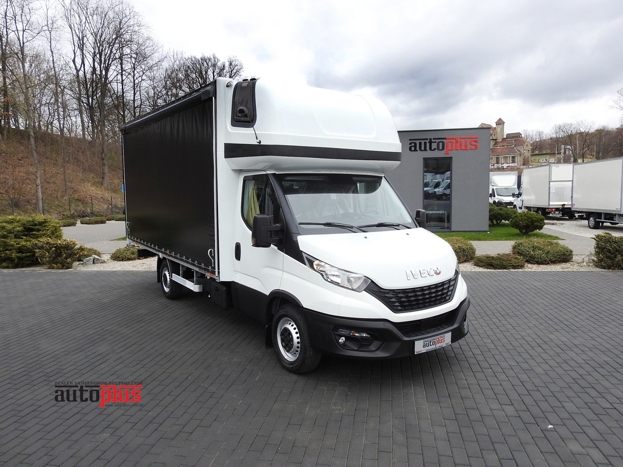 IVECO DAILY 35S18 TARPAULIN 10 PALLETS WEBASTO CRUISE CONTROL AIR CONDITIONING 180HP - 侧帘货车:图1 IVECO DAILY 35S18 TARPAULIN 10 PALLETS WEBASTO CRUISE CONTROL AIR CONDITIONING 180HP - 侧帘货车:图1