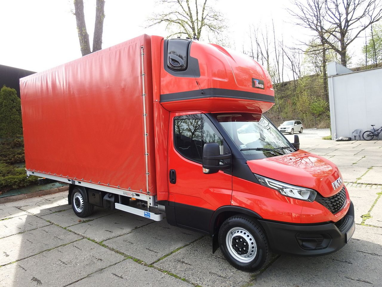 IVECO DAILY 35S18 TARPAULIN 10 PALLETS WEBASTO CRUISE CONTROL LED LIGHTS AIR CONDITIONING 180HP - 侧帘货车:图4 IVECO DAILY 35S18 TARPAULIN 10 PALLETS WEBASTO CRUISE CONTROL LED LIGHTS AIR CONDITIONING 180HP - 侧帘货车:图4