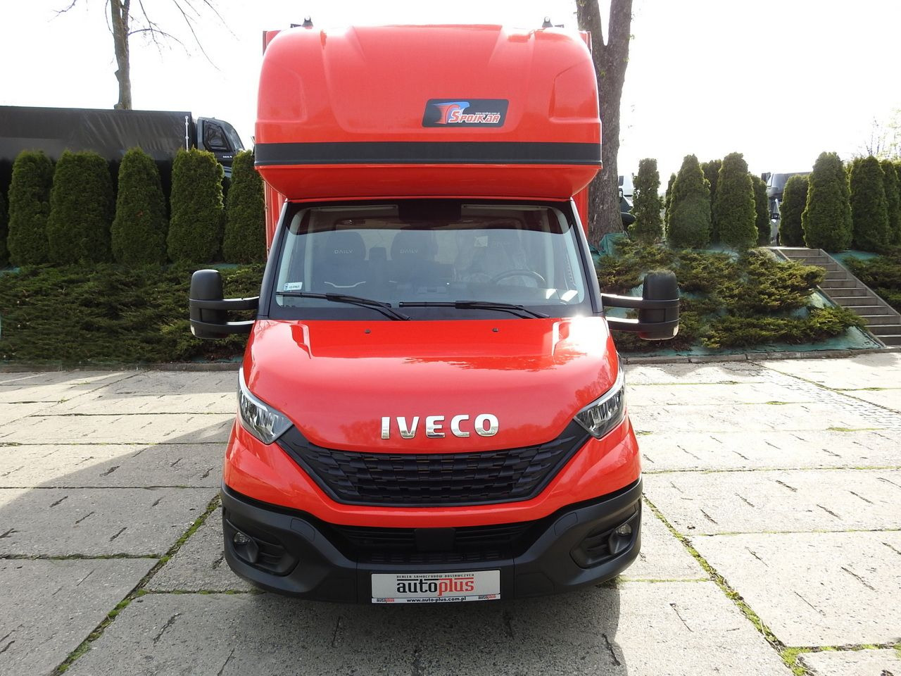 IVECO DAILY 35S18 TARPAULIN 10 PALLETS WEBASTO CRUISE CONTROL LED LIGHTS AIR CONDITIONING 180HP - 侧帘货车:图5 IVECO DAILY 35S18 TARPAULIN 10 PALLETS WEBASTO CRUISE CONTROL LED LIGHTS AIR CONDITIONING 180HP - 侧帘货车:图5