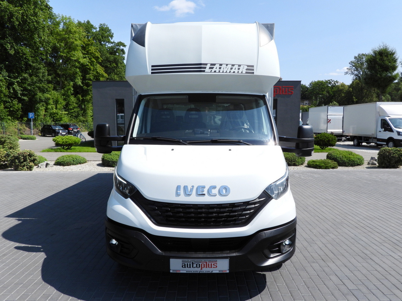 IVECO DAILY 35S18 TARPAULIN 10 PALLETS WEBASTO CRUISE CONTROL LED LIGHTS PNEUMATICS AIR CONDITIONING 180HP - 侧帘货车:图5 IVECO DAILY 35S18 TARPAULIN 10 PALLETS WEBASTO CRUISE CONTROL LED LIGHTS PNEUMATICS AIR CONDITIONING 180HP - 侧帘货车:图5