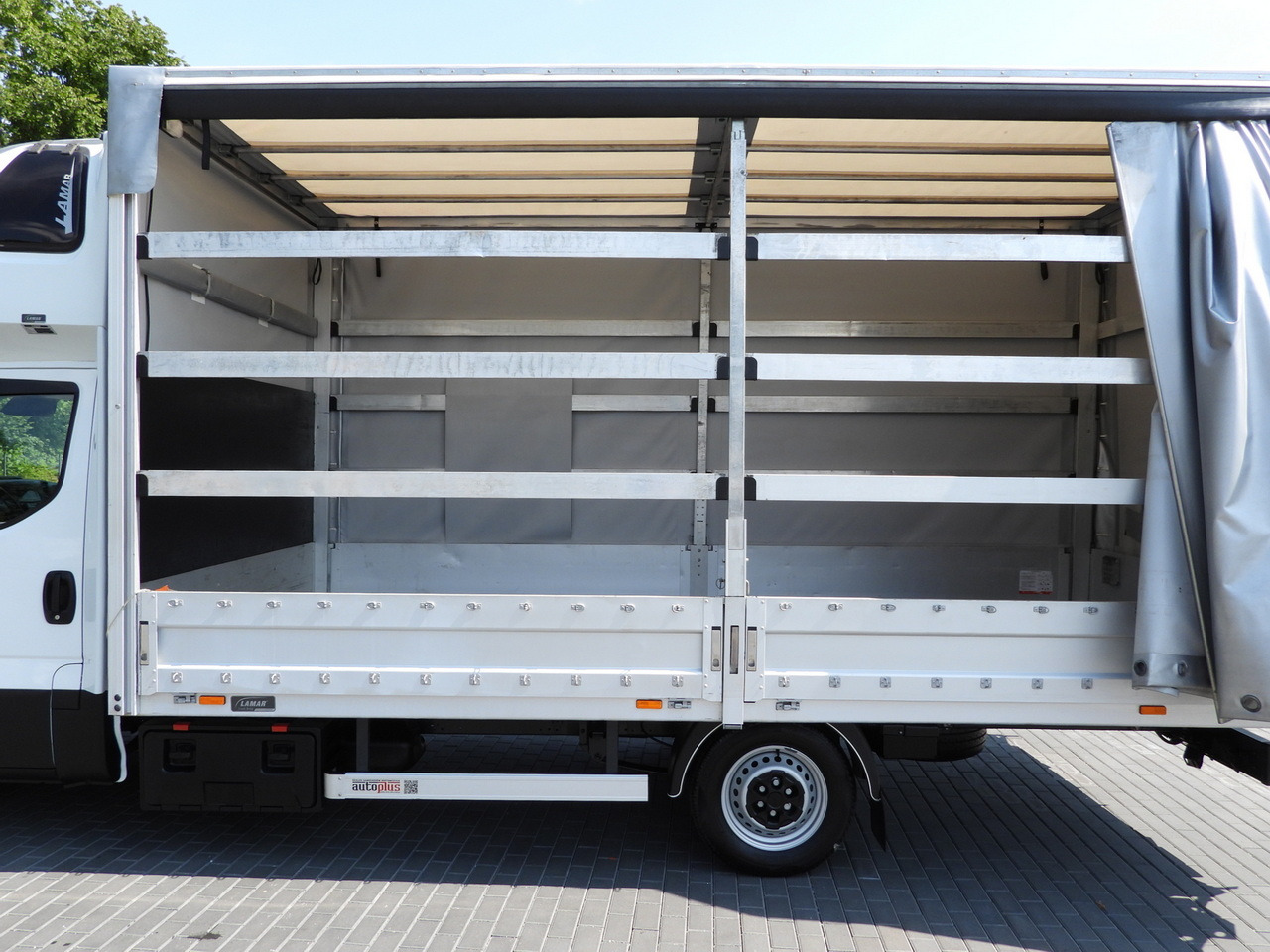 IVECO DAILY 35S18 TARPAULIN 10 PALLETS WEBASTO CRUISE CONTROL LED LIGHTS PNEUMATICS AIR CONDITIONING  180HP 租赁 IVECO DAILY 35S18 TARPAULIN 10 PALLETS WEBASTO CRUISE CONTROL LED LIGHTS PNEUMATICS AIR CONDITIONING  180HP：图29