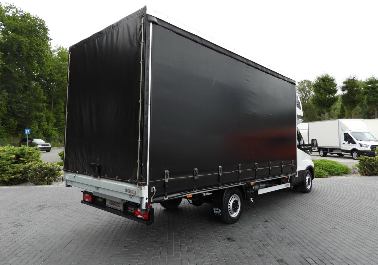 IVECO DAILY 35S18 TARPAULIN 10 PALLETS WEBASTO CRUISE CONTROL NAVIGATION LED LIGHTS AIR CONDITIONING 180HP - 侧帘货车:图3 IVECO DAILY 35S18 TARPAULIN 10 PALLETS WEBASTO CRUISE CONTROL NAVIGATION LED LIGHTS AIR CONDITIONING 180HP - 侧帘货车:图3