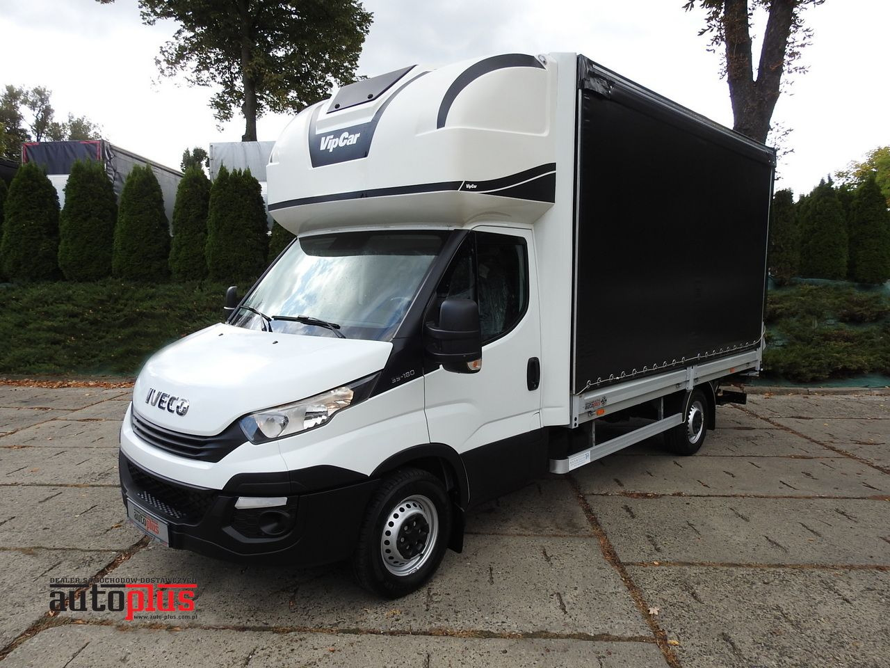 IVECO DAILY 35S18 TARPAULIN LIFT 8 PALLETS CRUISE CONTROL AIR CONDITIONING 180HP - 侧帘货车:图1 IVECO DAILY 35S18 TARPAULIN LIFT 8 PALLETS CRUISE CONTROL AIR CONDITIONING 180HP - 侧帘货车:图1