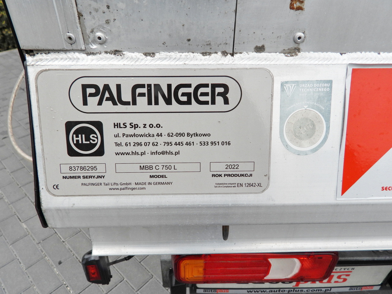 IVECO DAILY 35S18 TARPAULIN LIFT 8 PALLETS WEBASTO CRUISE CONTROL LED LIGHTS AIR CONDITIONING  180HP 租赁 IVECO DAILY 35S18 TARPAULIN LIFT 8 PALLETS WEBASTO CRUISE CONTROL LED LIGHTS AIR CONDITIONING  180HP：图26