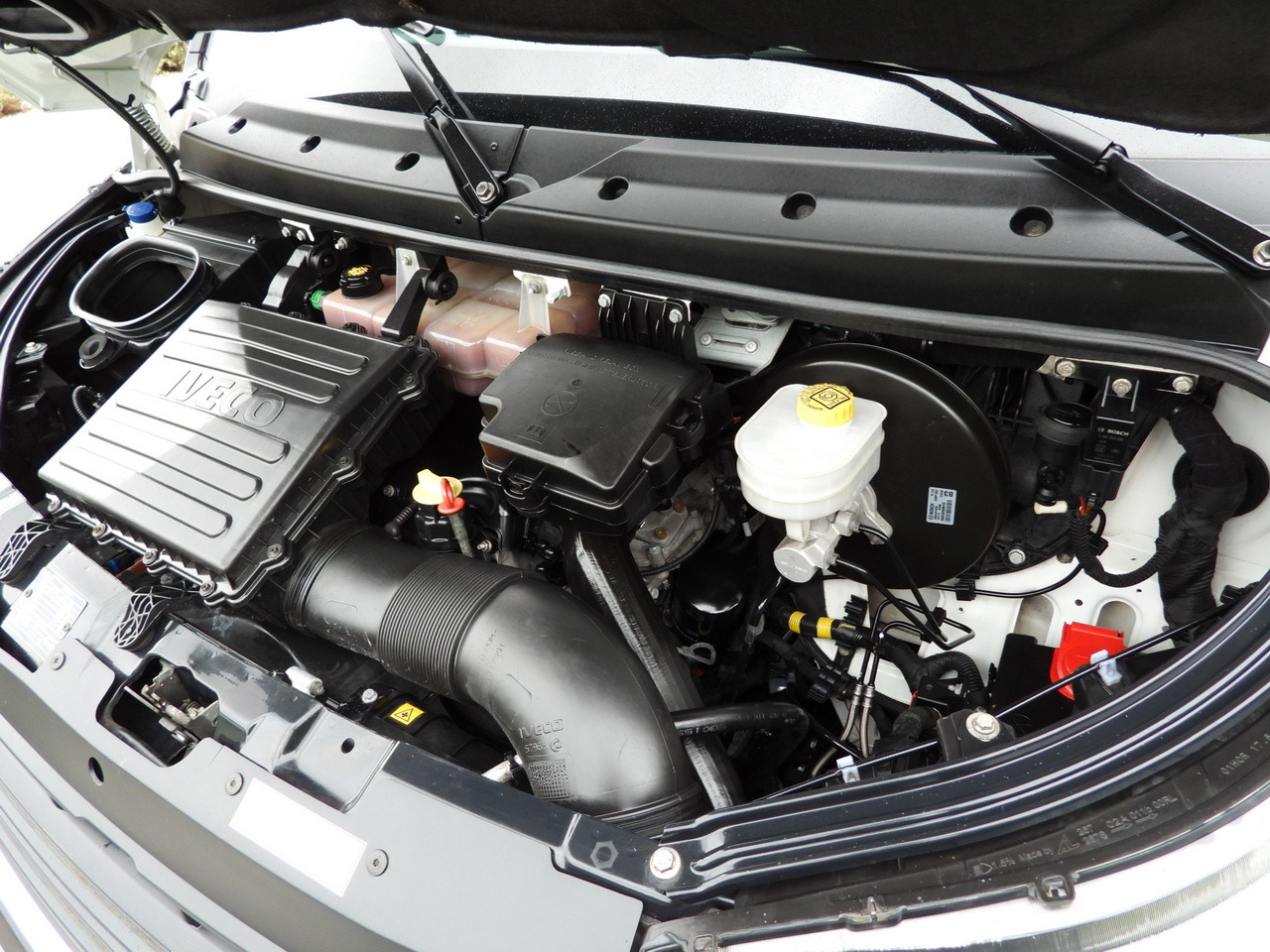 IVECO DAILY 35S18 TARPAULIN LIFT 8 PALLETS WEBASTO CRUISE CONTROL LED LIGHTS AIR CONDITIONING  180HP 租赁 IVECO DAILY 35S18 TARPAULIN LIFT 8 PALLETS WEBASTO CRUISE CONTROL LED LIGHTS AIR CONDITIONING  180HP：图30