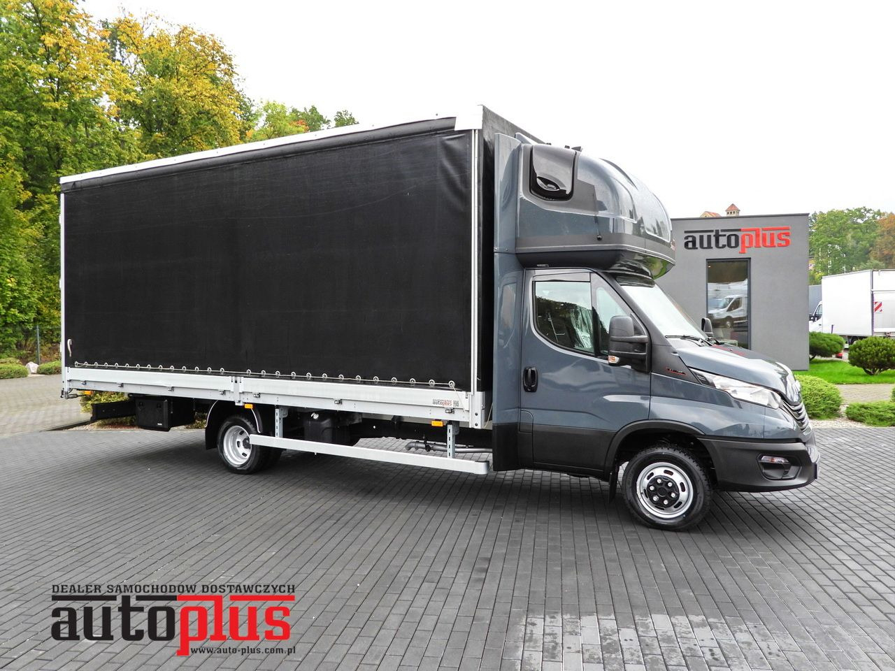 IVECO DAILY 50C18 TARPAULIN 14 PALLETS WEBASTO CRUISE CONTROL PNEUMATICS TWIN WHEELS AIR CONDITIONING 180HP - 侧帘货车:图1 IVECO DAILY 50C18 TARPAULIN 14 PALLETS WEBASTO CRUISE CONTROL PNEUMATICS TWIN WHEELS AIR CONDITIONING 180HP - 侧帘货车:图1