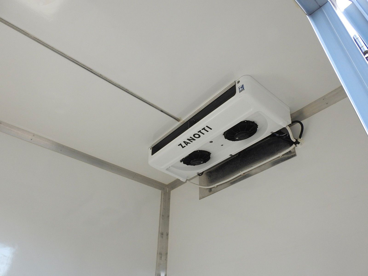 新的 冷藏货车 MAN GE 3.180 KÜHLKOFFER -5*C 8 PALETTEN HEIZFUNKTION：图19