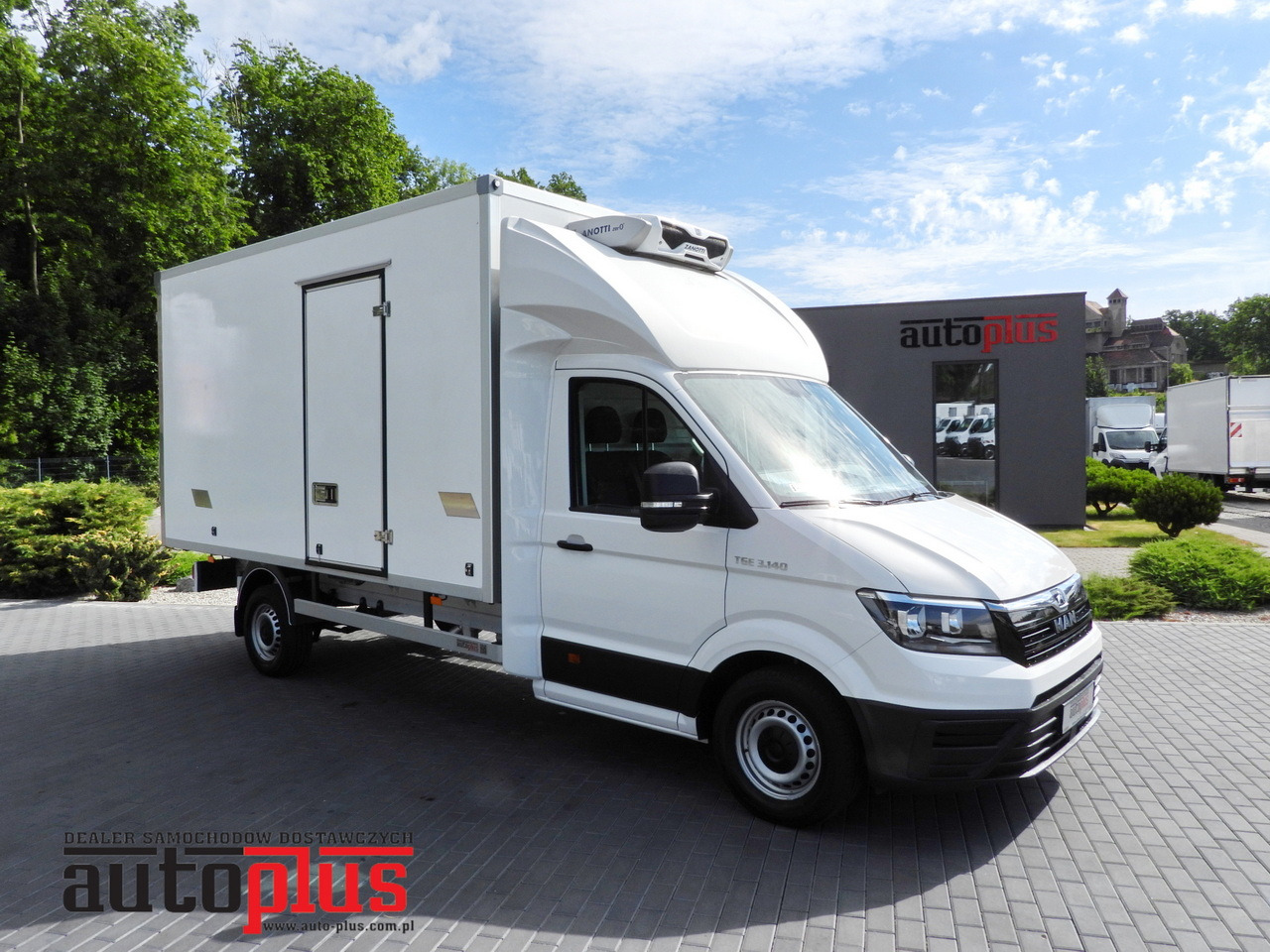 MAN TGE 3.140 REGRIGERATOR BOX -1*C 8 PALLETS HEATING FUNCTION CRUISE CONTROL PNEUMATICS AIR CONDITIONING 140HP - 冷藏货车:图1 MAN TGE 3.140 REGRIGERATOR BOX -1*C 8 PALLETS HEATING FUNCTION CRUISE CONTROL PNEUMATICS AIR CONDITIONING 140HP - 冷藏货车:图1