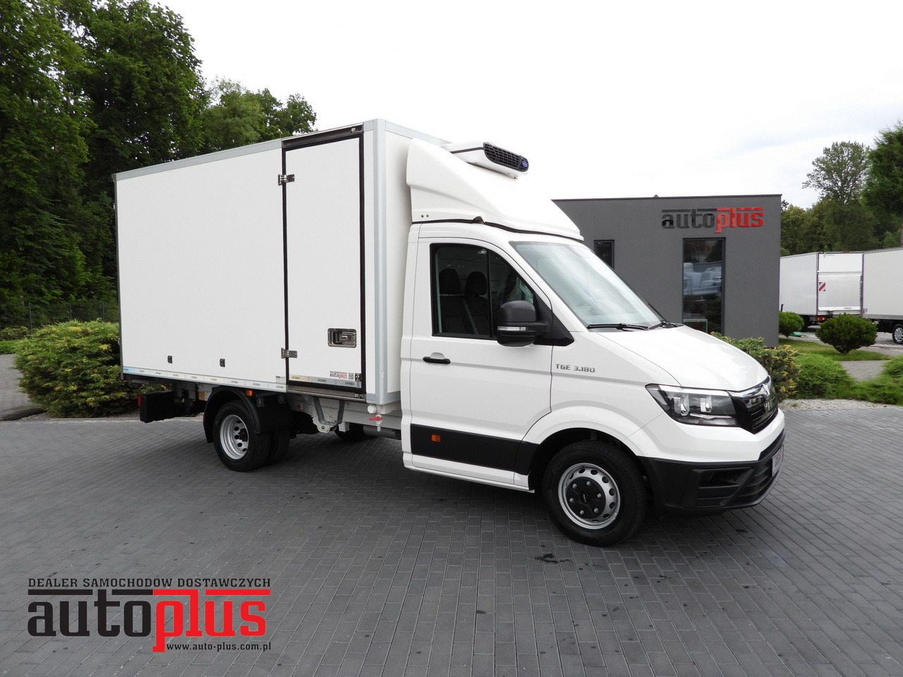 MAN TGE 3.180 REGRIGERATOR BOX 0*C CRUISE CONTROL TWIN WHEELS AIR CONDITIONING 180HP - 冷藏货车:图1 MAN TGE 3.180 REGRIGERATOR BOX 0*C CRUISE CONTROL TWIN WHEELS AIR CONDITIONING 180HP - 冷藏货车:图1
