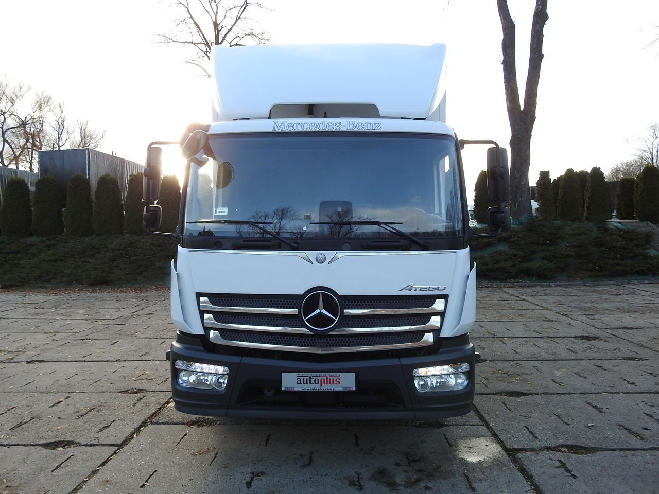MERCEDES ATEGO 12.24 REGRIGERATOR BOX -10*C LIFT 16 PALLETS HEATING FUNCTION WEBASTO CRUISE CONTROL PNEUMATICS AIR CONDITIONING 240HP - 冷藏车:图5 MERCEDES ATEGO 12.24 REGRIGERATOR BOX -10*C LIFT 16 PALLETS HEATING FUNCTION WEBASTO CRUISE CONTROL PNEUMATICS AIR CONDITIONING 240HP - 冷藏车:图5