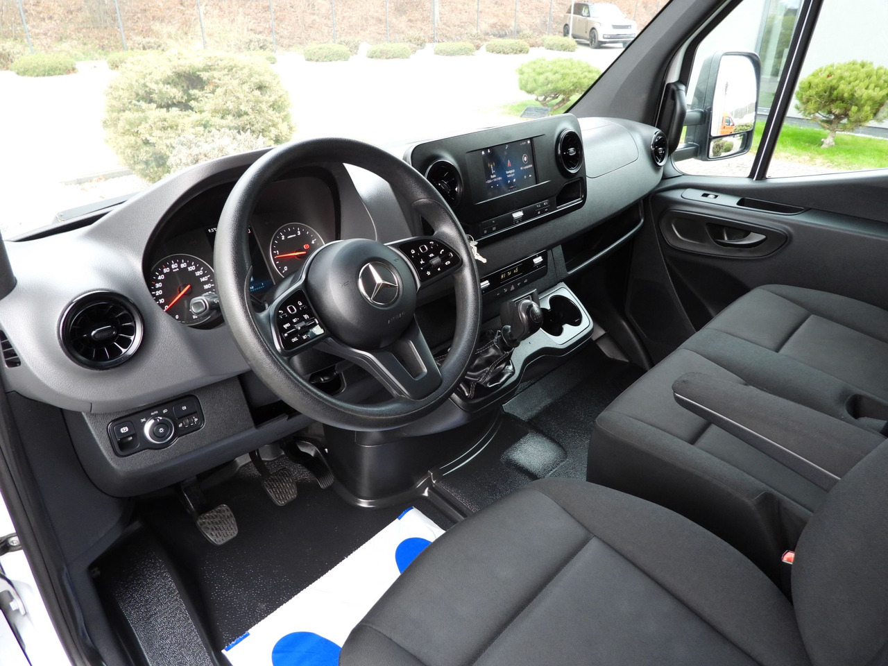 MERCEDES SPRINTER 314 REGRIGERATOR BOX -1*C CRUISE CONTROL NAVIGATION AIR CONDITIONING 140HP - 冷藏货车:图2 MERCEDES SPRINTER 314 REGRIGERATOR BOX -1*C CRUISE CONTROL NAVIGATION AIR CONDITIONING 140HP - 冷藏货车:图2