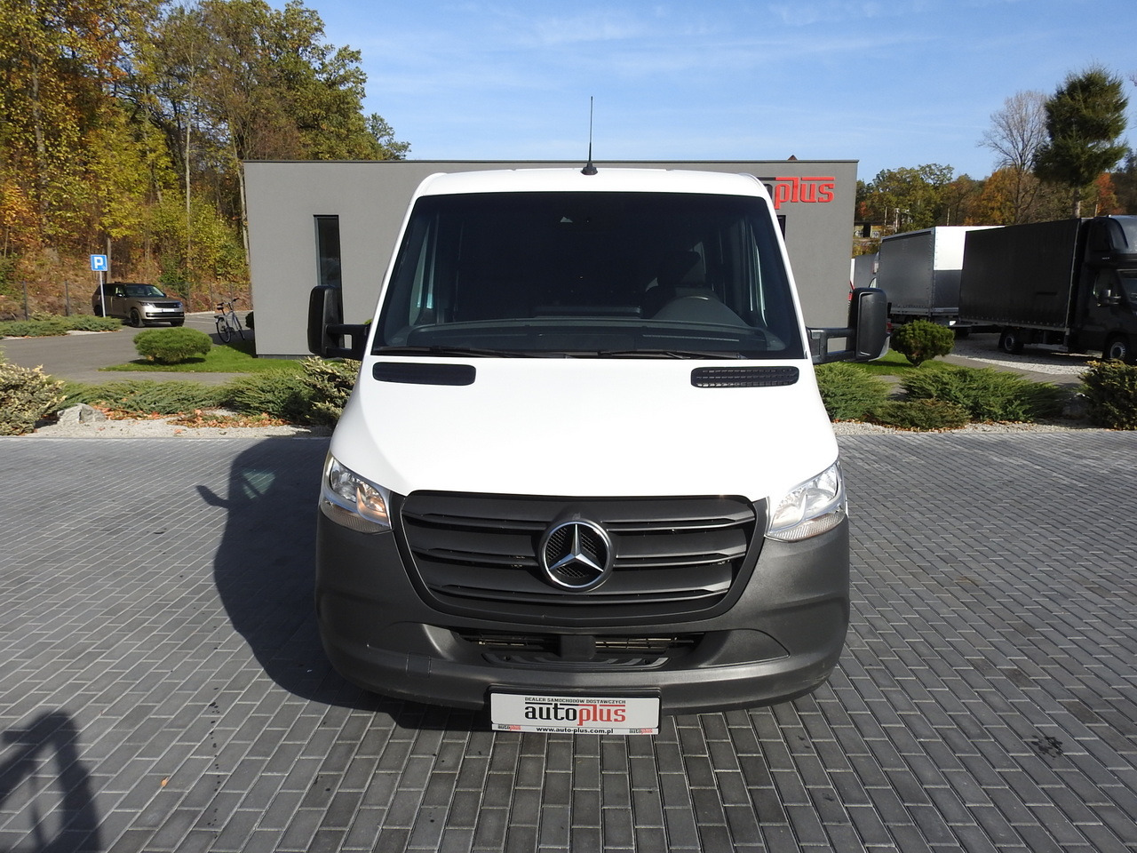 MERCEDES SPRINTER 516 STAKE BODY DOUBLE CABIN DOKA 6 SEATS CRUISE CONTROL AIR CONDITIONING TWIN WHEELS 160HP - 平板货车:图5 MERCEDES SPRINTER 516 STAKE BODY DOUBLE CABIN DOKA 6 SEATS CRUISE CONTROL AIR CONDITIONING TWIN WHEELS 160HP - 平板货车:图5