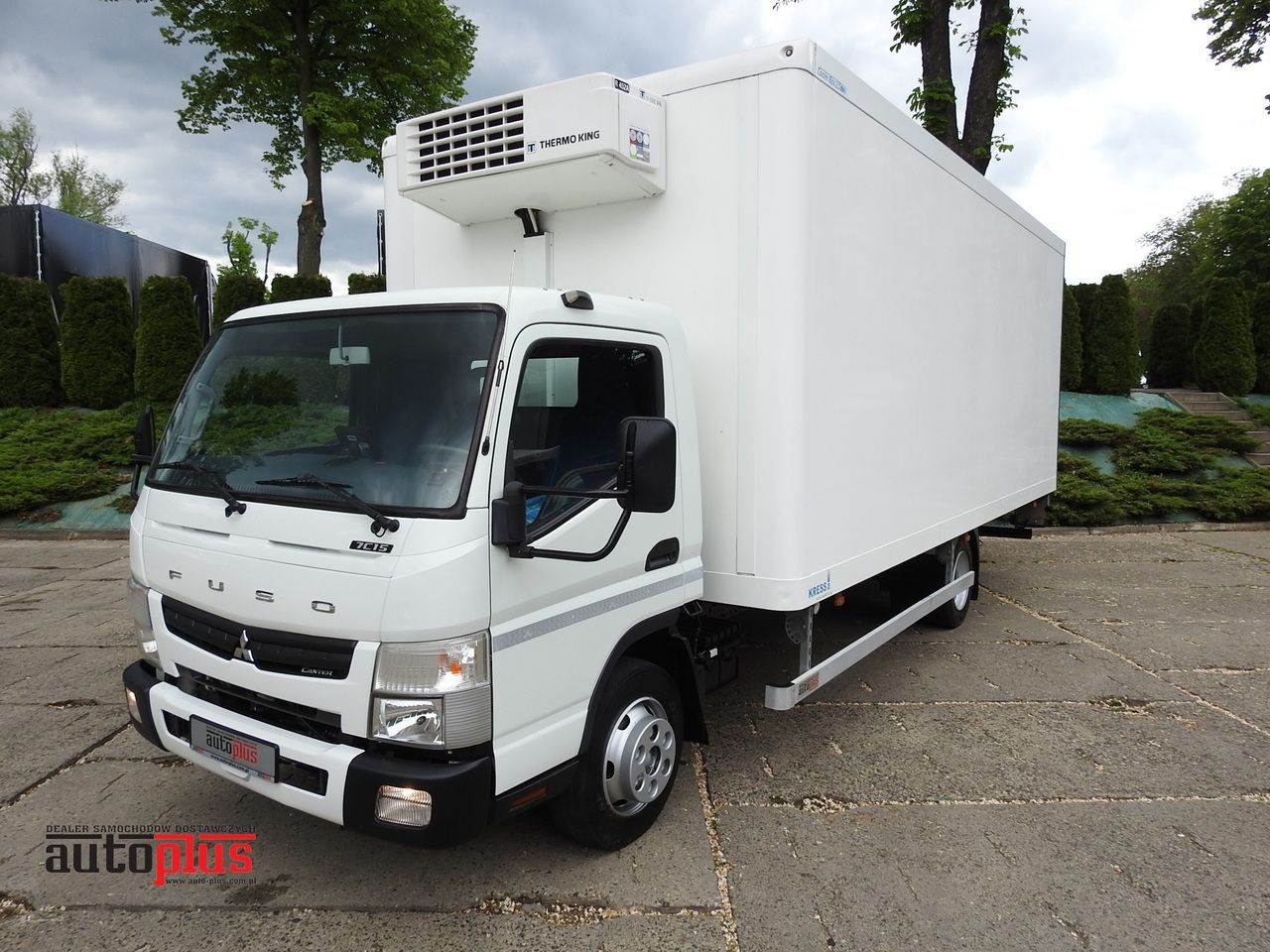 MITSUBISHI CANTER FUSO 7C15 REGRIGERATOR BOX -4*C LIFT POWER SUPPLY 230V AIR CONDITIONING AUTOMATIC TRANSMISSION 150HP - 冷藏车:图1 MITSUBISHI CANTER FUSO 7C15 REGRIGERATOR BOX -4*C LIFT POWER SUPPLY 230V AIR CONDITIONING AUTOMATIC TRANSMISSION 150HP - 冷藏车:图1