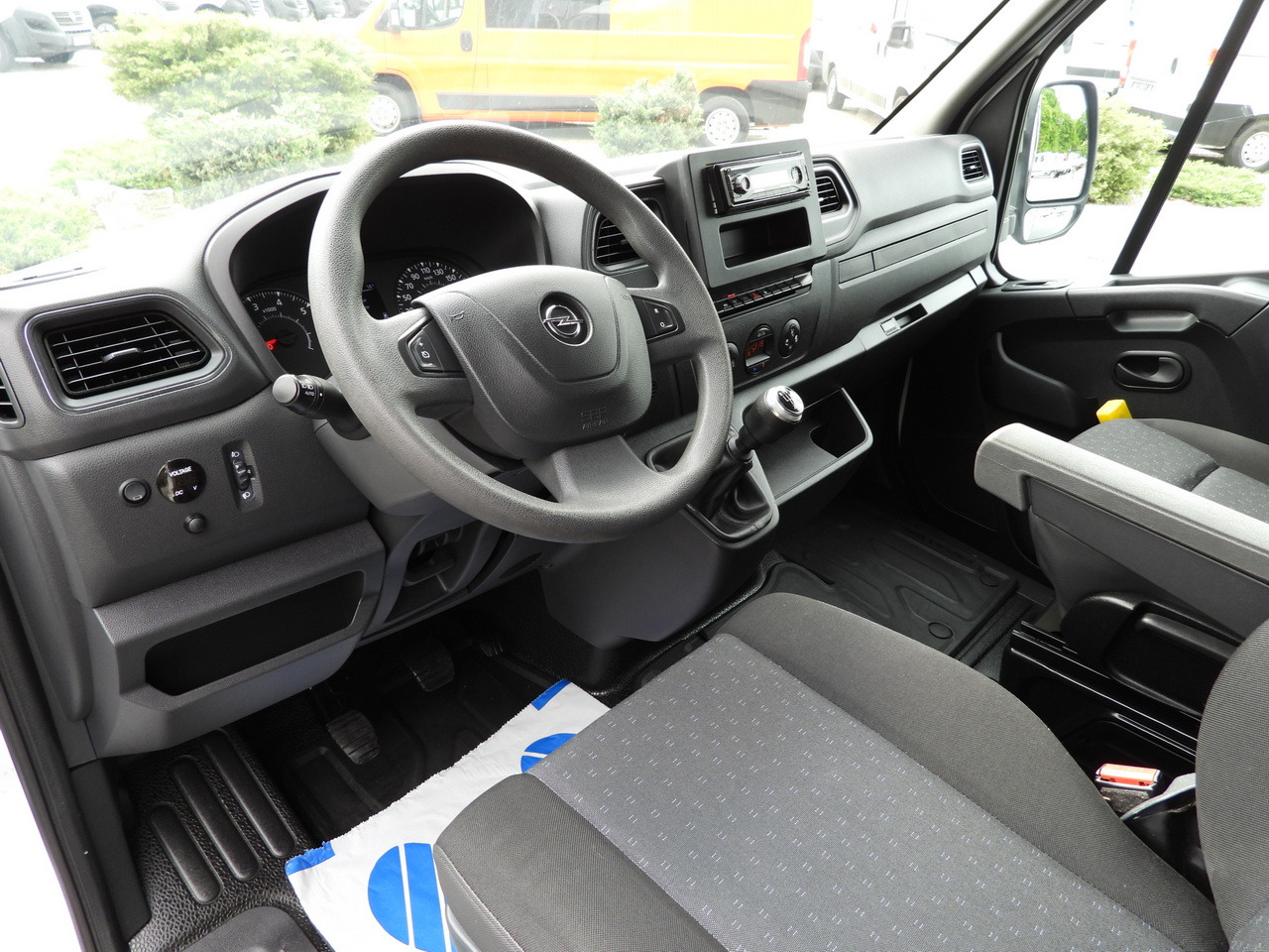 OPEL MOVANO TARPAULIN 10 PALLETS WEBASTO CRUISE CONTROL AIR CONDITIONING LED LIGHTS PNEUMATICS 165HP - 侧帘货车:图2 OPEL MOVANO TARPAULIN 10 PALLETS WEBASTO CRUISE CONTROL AIR CONDITIONING LED LIGHTS PNEUMATICS 165HP - 侧帘货车:图2