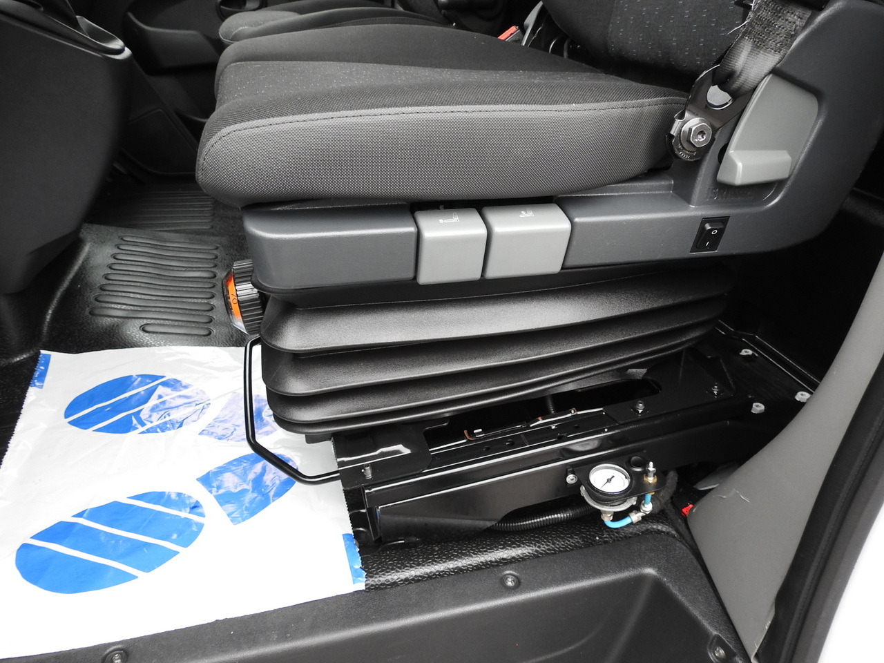 OPEL MOVANO TARPAULIN 10 PALLETS WEBASTO CRUISE CONTROL NAVIGATION AIR CONDITIONING LED LIGHTS PNEUMATICS  165HP 租赁 OPEL MOVANO TARPAULIN 10 PALLETS WEBASTO CRUISE CONTROL NAVIGATION AIR CONDITIONING LED LIGHTS PNEUMATICS  165HP：图31