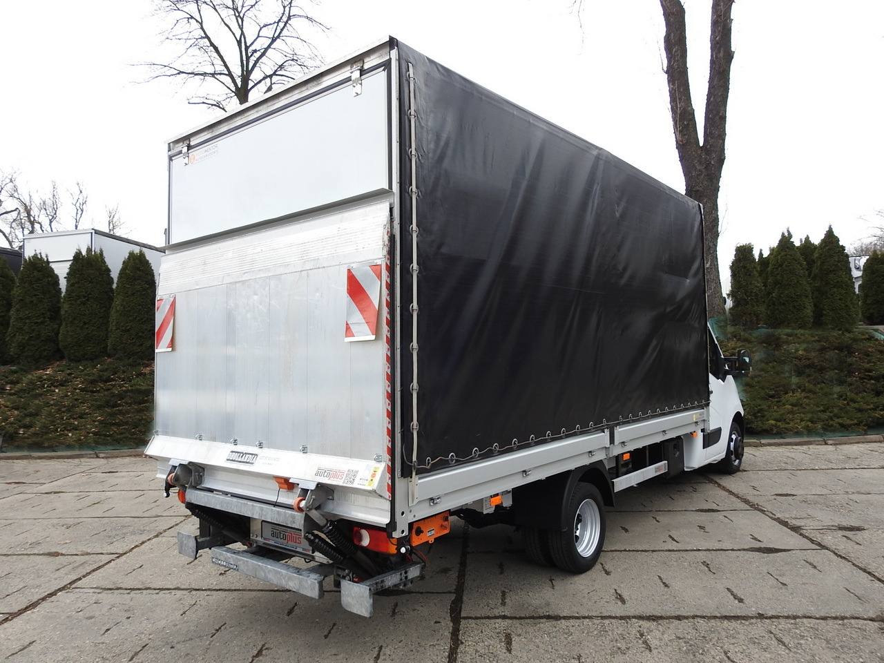 OPEL MOVANO TARPAULIN LIFT 10 PALLETS CRUISE CONTROL AIR CONDITIONING LED LIGHTS PNEUMATICS TWIN WHEELS 165HP - 侧帘货车:图3 OPEL MOVANO TARPAULIN LIFT 10 PALLETS CRUISE CONTROL AIR CONDITIONING LED LIGHTS PNEUMATICS TWIN WHEELS 165HP - 侧帘货车:图3