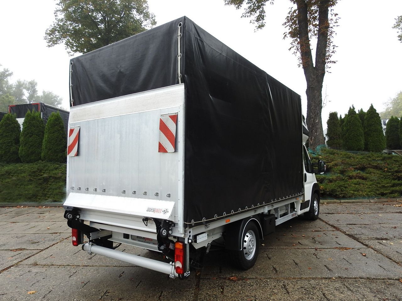 PEUGEOT BOXER TARPAULIN LIFT 8 PALLETS WEBASTO LED LIGHTS AIR CONDITIONING 165HP - 侧帘货车:图3 PEUGEOT BOXER TARPAULIN LIFT 8 PALLETS WEBASTO LED LIGHTS AIR CONDITIONING 165HP - 侧帘货车:图3