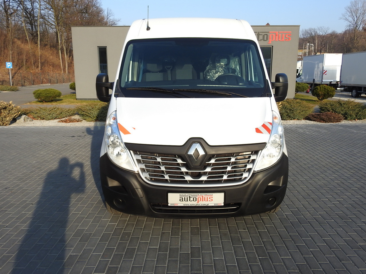 RENAULT MASTER BOX DELIVERY VAN 7 SEATS CRUISE CONTROL AIR CONDITIONING 130HP - 无侧窗厢式货车:图5 RENAULT MASTER BOX DELIVERY VAN 7 SEATS CRUISE CONTROL AIR CONDITIONING 130HP - 无侧窗厢式货车:图5