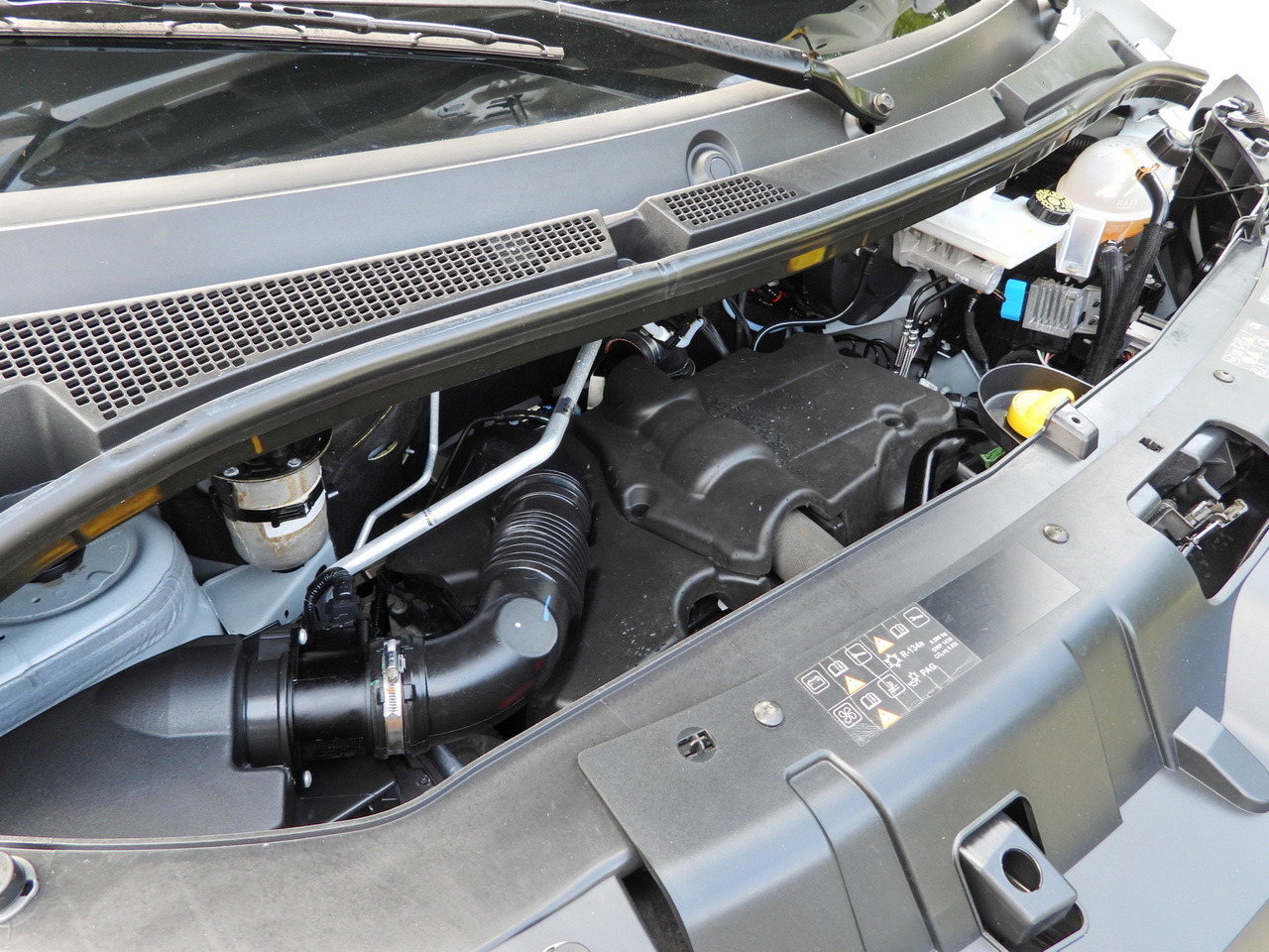 无侧窗厢式货车 RENAULT MASTER BOX DELIVERY VAN 7 SEATS CRUISE CONTROL NAVIGATION LED LIGHTS AIR CONDITIONING 135HP:图24 无侧窗厢式货车 RENAULT MASTER BOX DELIVERY VAN 7 SEATS CRUISE CONTROL NAVIGATION LED LIGHTS AIR CONDITIONING 135HP:图24