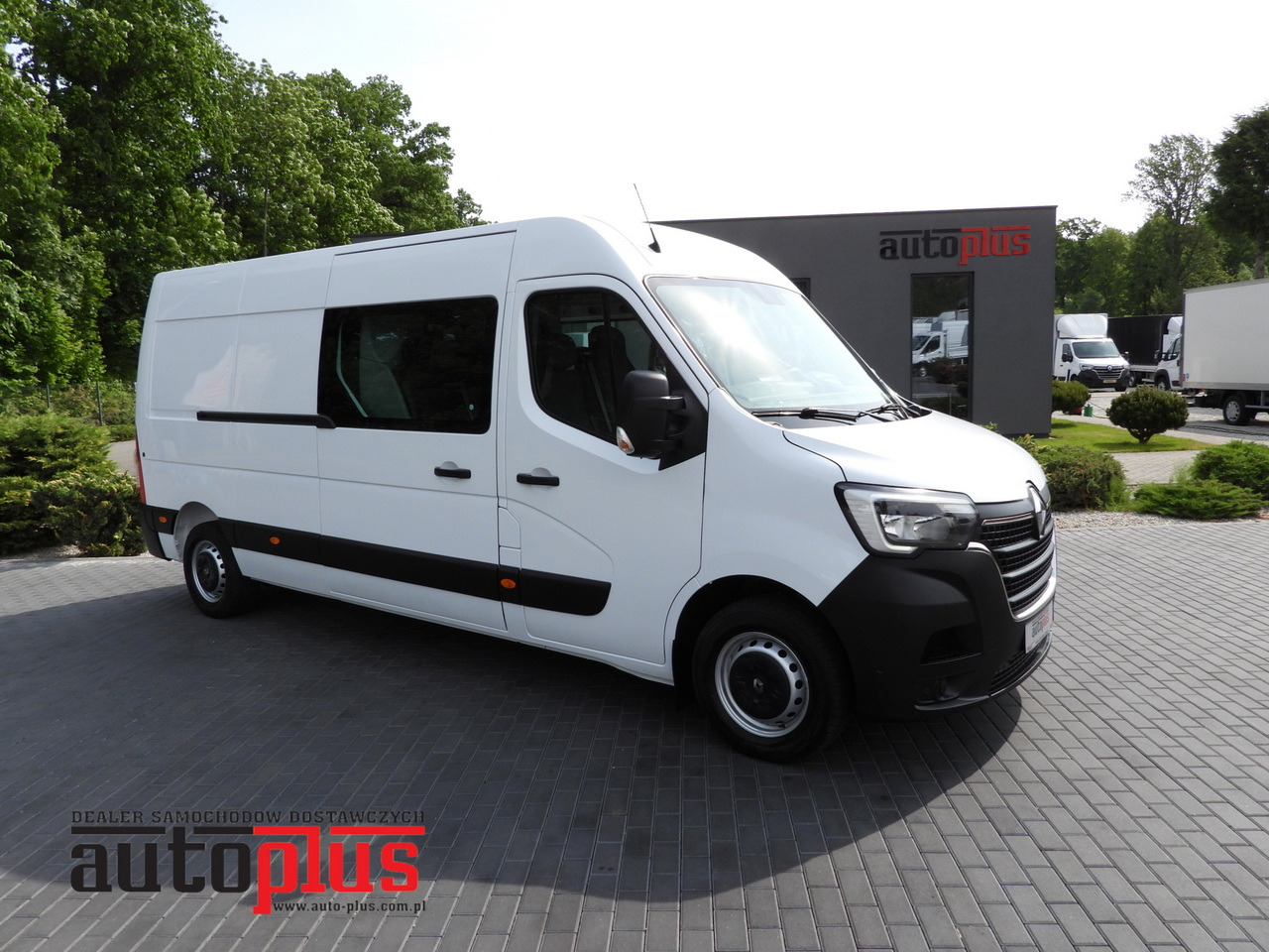 RENAULT MASTER BOX DELIVERY VAN 7 SEATS CRUISE CONTROL NAVIGATION LED LIGHTS AIR CONDITIONING 140HP - 无侧窗厢式货车:图1 RENAULT MASTER BOX DELIVERY VAN 7 SEATS CRUISE CONTROL NAVIGATION LED LIGHTS AIR CONDITIONING 140HP - 无侧窗厢式货车:图1