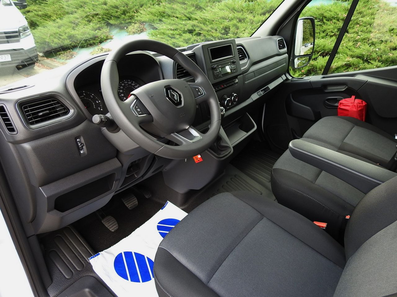 RENAULT MASTER NEW TARPAULIN 8 PALLETS CRUISE CONTROL LED LIGHTS AIR CONDITIONING 165HP - 侧帘货车:图2 RENAULT MASTER NEW TARPAULIN 8 PALLETS CRUISE CONTROL LED LIGHTS AIR CONDITIONING 165HP - 侧帘货车:图2