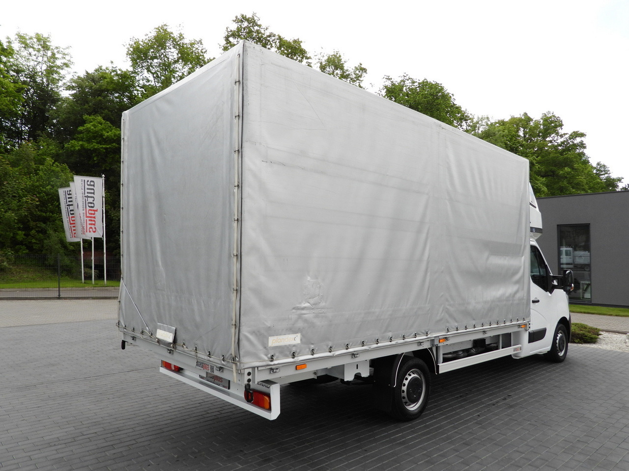 侧帘货车 RENAULT MASTER  TARPAULIN 10 PALLETS CRUISE CONTROL LED LIGHTS PNEUMATICS AIR CONDITIONING  165HP：图13