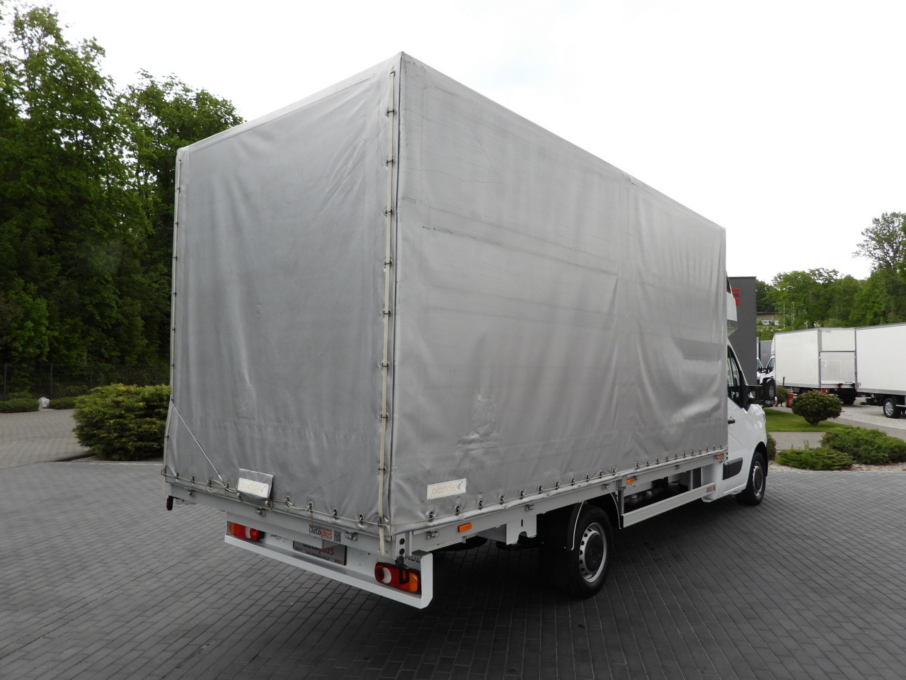 RENAULT MASTER TARPAULIN 10 PALLETS CRUISE CONTROL LED LIGHTS PNEUMATICS AIR CONDITIONING 165HP - 侧帘货车:图3 RENAULT MASTER TARPAULIN 10 PALLETS CRUISE CONTROL LED LIGHTS PNEUMATICS AIR CONDITIONING 165HP - 侧帘货车:图3
