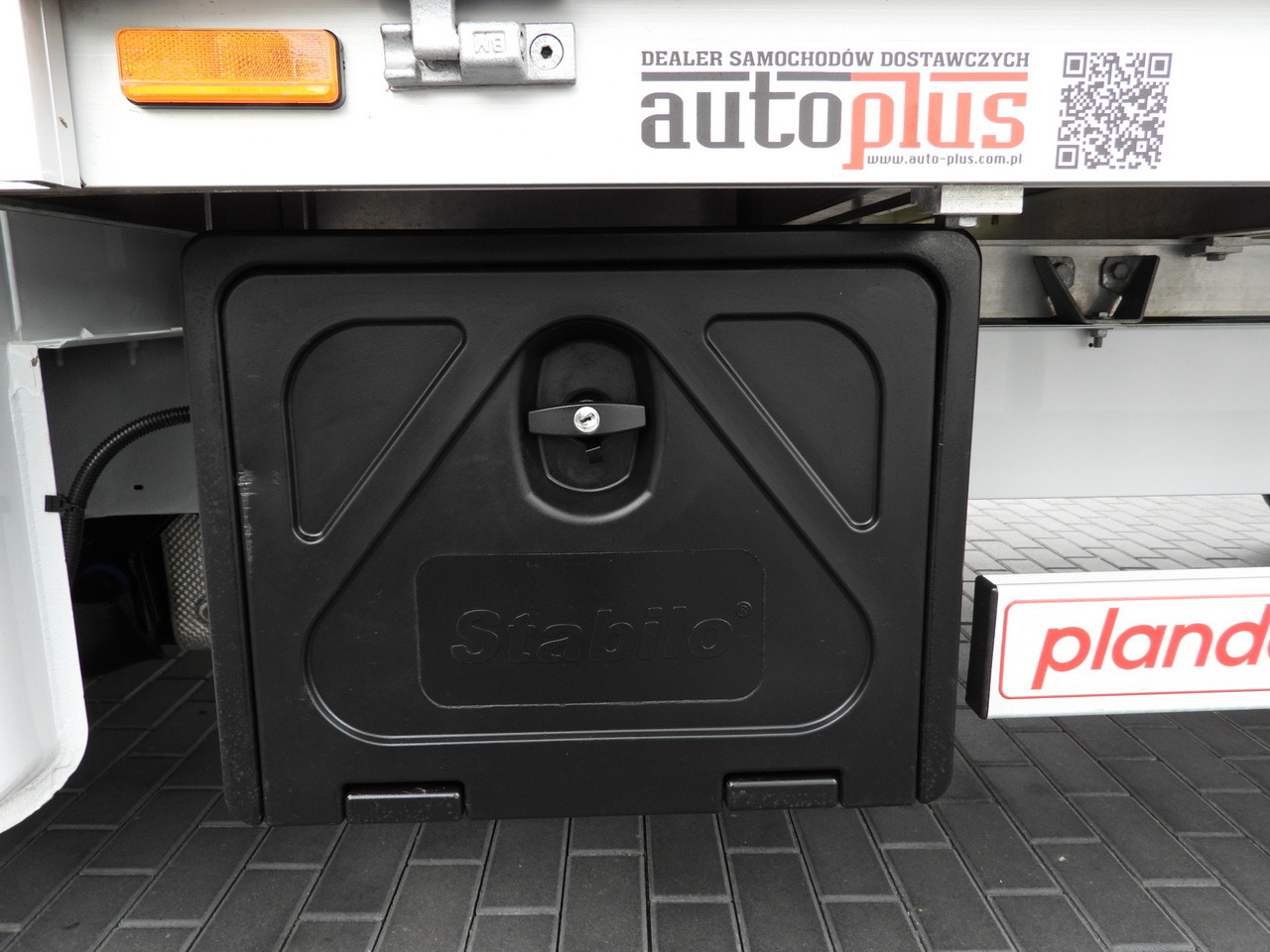 侧帘货车 RENAULT MASTER  TARPAULIN 10 PALLETS CRUISE CONTROL LED LIGHTS PNEUMATICS AIR CONDITIONING  165HP：图24