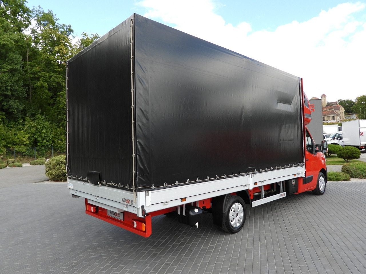 RENAULT MASTER TARPAULIN 10 PALLETS WEBASTO CRUISE CONTROL LED LIGHTS AIR CONDITIONING 165HP - 侧帘货车:图3 RENAULT MASTER TARPAULIN 10 PALLETS WEBASTO CRUISE CONTROL LED LIGHTS AIR CONDITIONING 165HP - 侧帘货车:图3