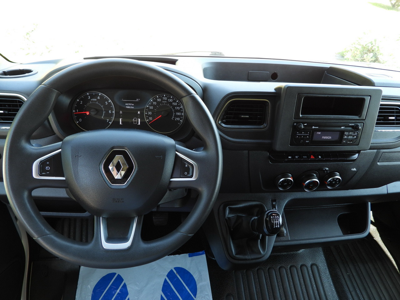 侧帘货车 RENAULT MASTER  TARPAULIN 10 PALLETS WEBASTO CRUISE CONTROL LED LIGHTS PNEUMATICS AIR CONDITIONING  165HP：图29