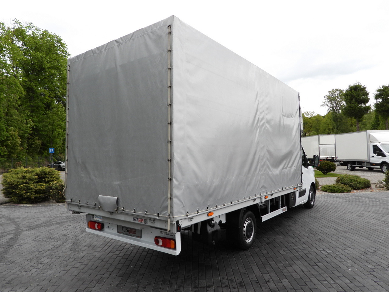 RENAULT MASTER TARPAULIN 10 PALLETS WEBASTO CRUISE CONTROL LED LIGHTS PNEUMATICS AIR CONDITIONING 165HP - 侧帘货车:图3 RENAULT MASTER TARPAULIN 10 PALLETS WEBASTO CRUISE CONTROL LED LIGHTS PNEUMATICS AIR CONDITIONING 165HP - 侧帘货车:图3
