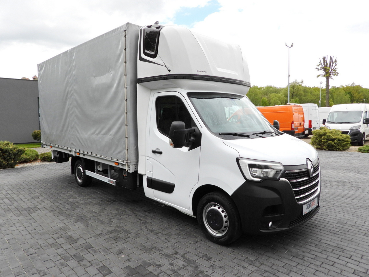 RENAULT MASTER TARPAULIN 10 PALLETS WEBASTO CRUISE CONTROL LED LIGHTS PNEUMATICS AIR CONDITIONING 165HP - 侧帘货车:图4 RENAULT MASTER TARPAULIN 10 PALLETS WEBASTO CRUISE CONTROL LED LIGHTS PNEUMATICS AIR CONDITIONING 165HP - 侧帘货车:图4