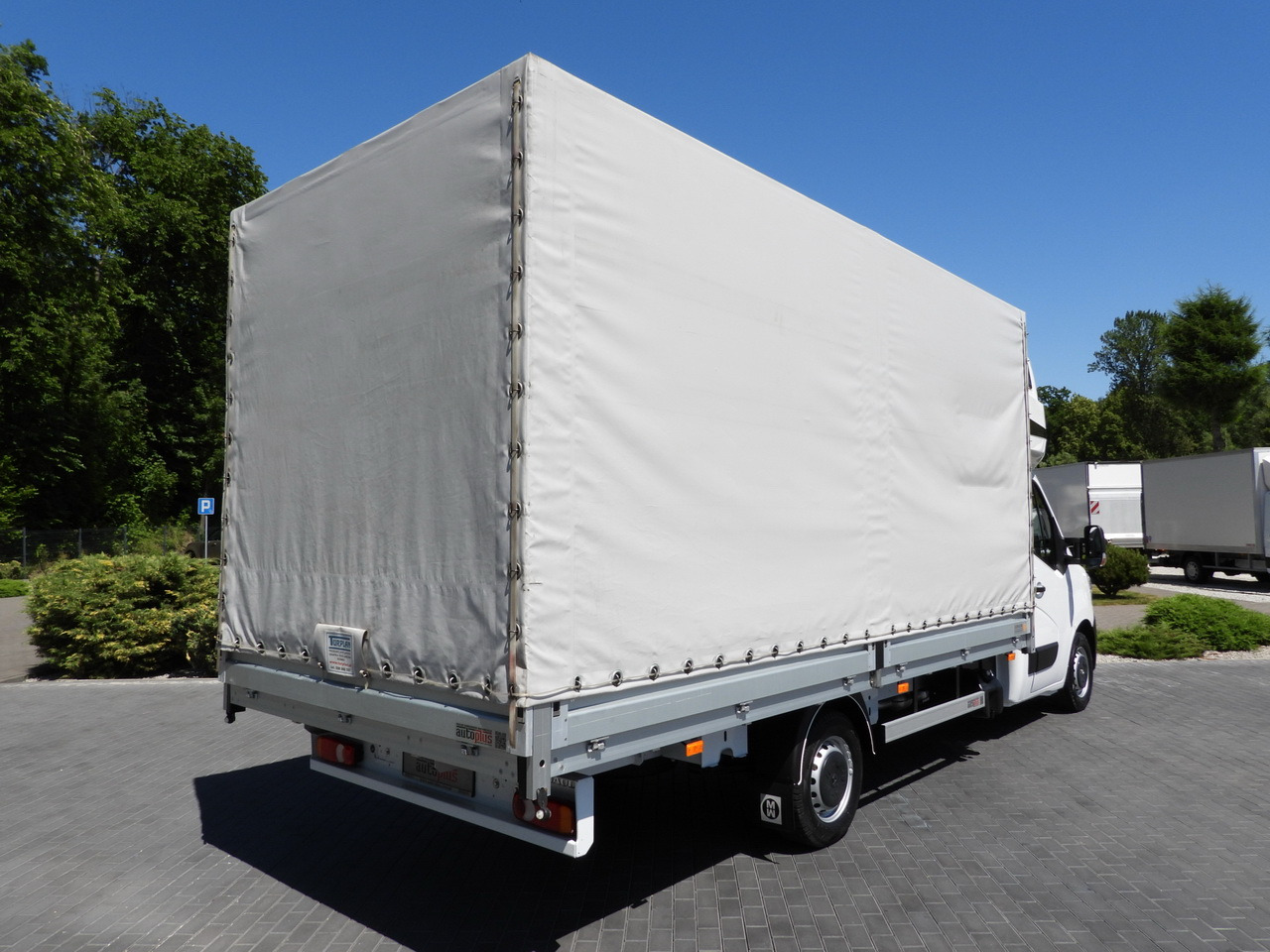 RENAULT MASTER TARPAULIN 10 PALLETS WEBASTO CRUISE CONTROL LED LIGHTS PNEUMATICS AIR CONDITIONING 165HP - 侧帘货车:图3 RENAULT MASTER TARPAULIN 10 PALLETS WEBASTO CRUISE CONTROL LED LIGHTS PNEUMATICS AIR CONDITIONING 165HP - 侧帘货车:图3