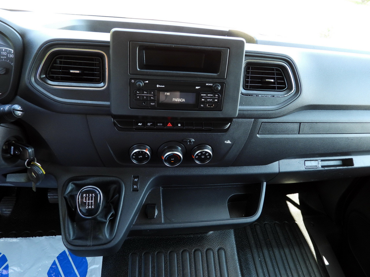侧帘货车 RENAULT MASTER  TARPAULIN 10 PALLETS WEBASTO CRUISE CONTROL LED LIGHTS PNEUMATICS AIR CONDITIONING  165HP：图35