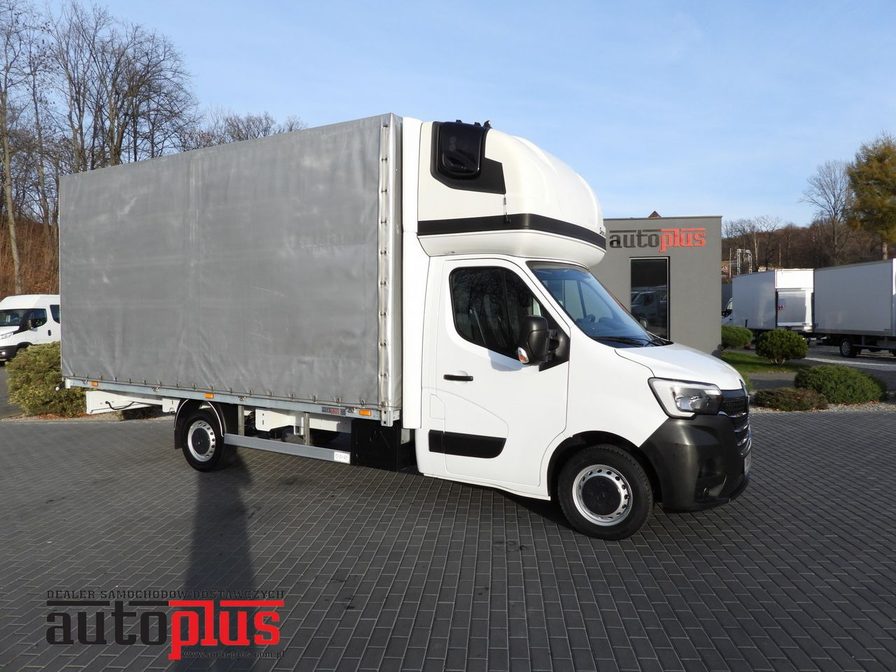 RENAULT MASTER TARPAULIN 10 PALLETS WEBASTO CRUISE CONTROL LED LIGHTS PNEUMATICS AIR CONDITIONING 165HP - 侧帘货车:图1 RENAULT MASTER TARPAULIN 10 PALLETS WEBASTO CRUISE CONTROL LED LIGHTS PNEUMATICS AIR CONDITIONING 165HP - 侧帘货车:图1
