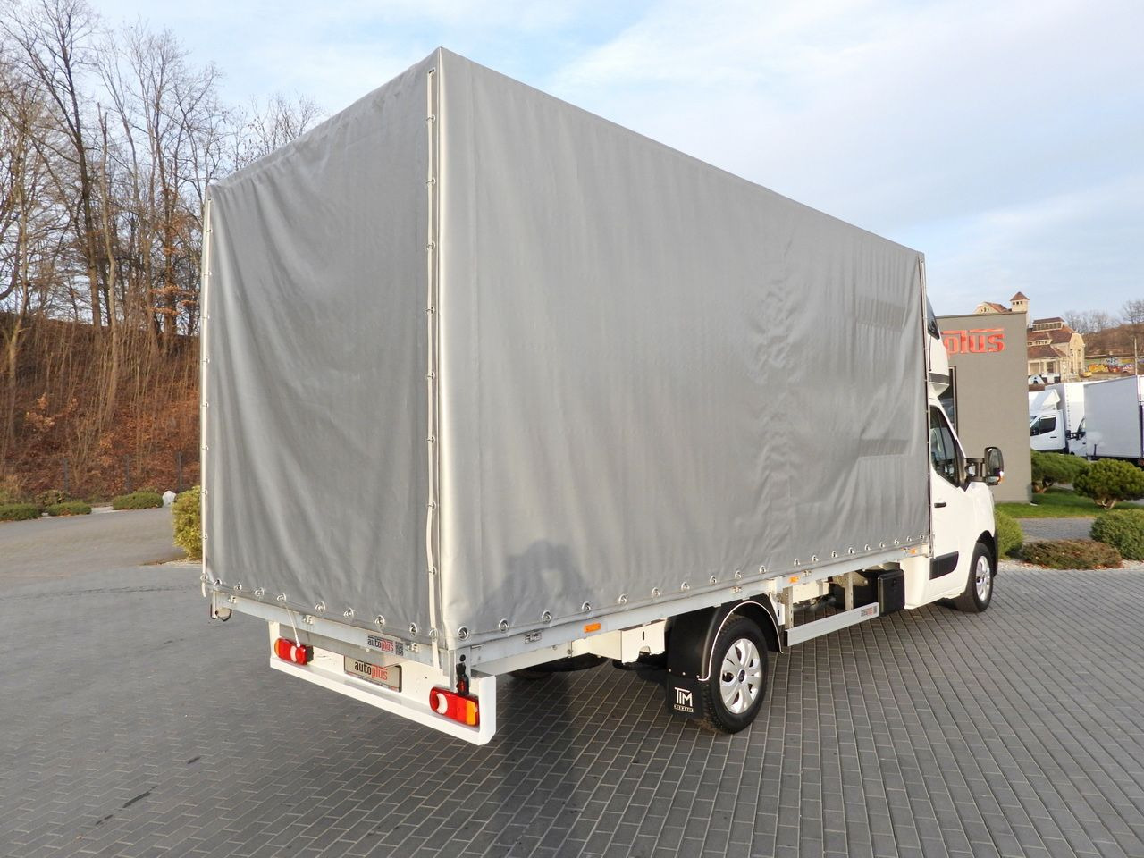 RENAULT MASTER TARPAULIN 10 PALLETS WEBASTO CRUISE CONTROL LED LIGHTS PNEUMATICS AIR CONDITIONING 165HP - 侧帘货车:图3 RENAULT MASTER TARPAULIN 10 PALLETS WEBASTO CRUISE CONTROL LED LIGHTS PNEUMATICS AIR CONDITIONING 165HP - 侧帘货车:图3