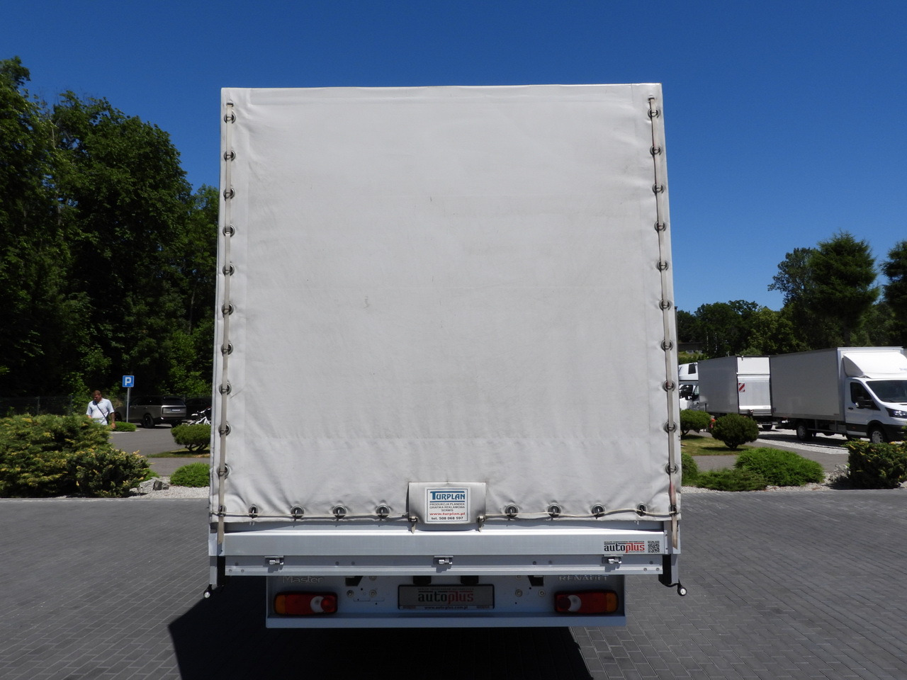 侧帘货车 RENAULT MASTER  TARPAULIN 10 PALLETS WEBASTO CRUISE CONTROL LED LIGHTS PNEUMATICS AIR CONDITIONING  165HP：图11