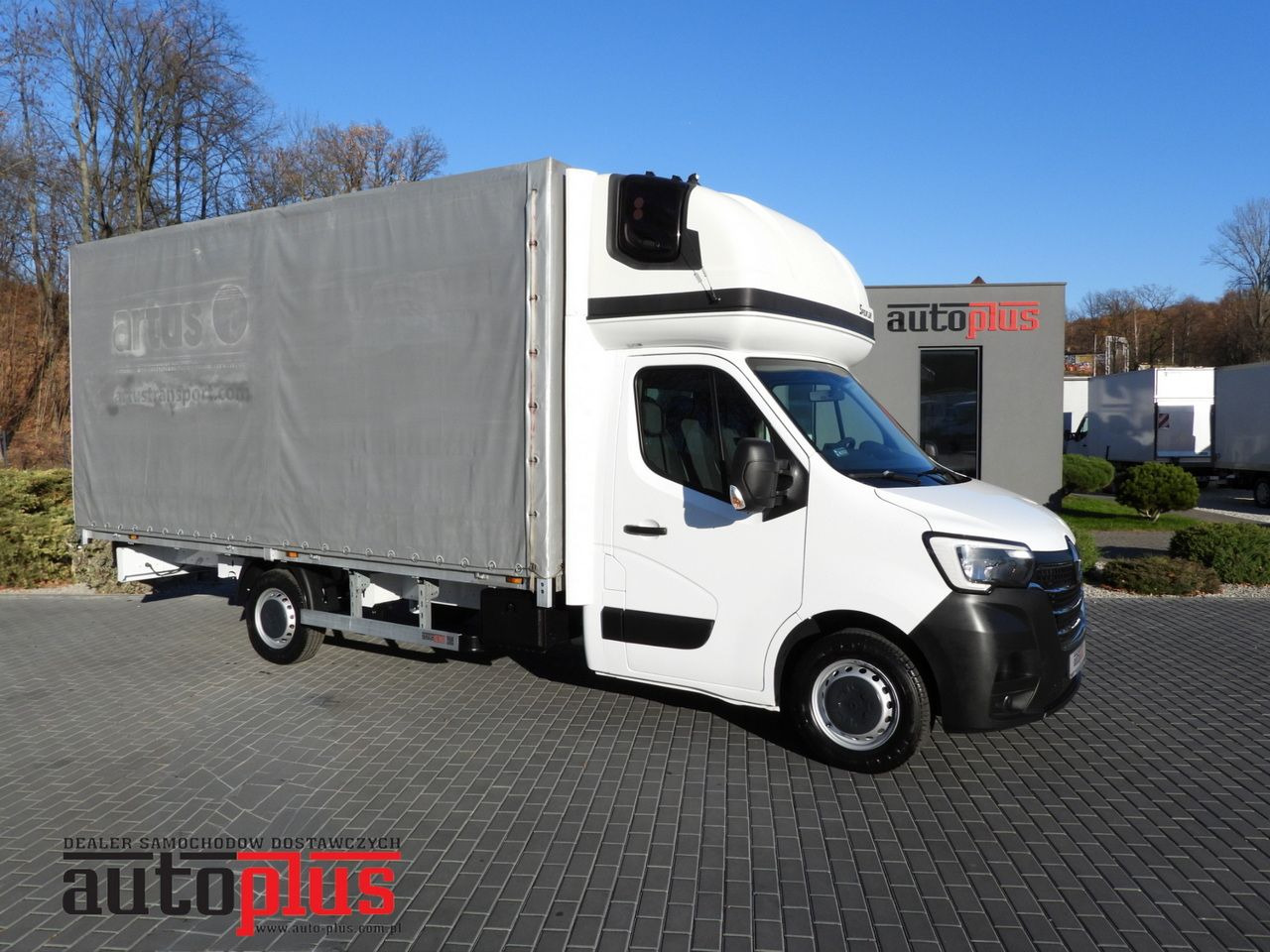 RENAULT MASTER TARPAULIN 10 PALLETS WEBASTO CRUISE CONTROL LED LIGHTS PNEUMATICS AIR CONDITIONING 165HP - 侧帘货车:图1 RENAULT MASTER TARPAULIN 10 PALLETS WEBASTO CRUISE CONTROL LED LIGHTS PNEUMATICS AIR CONDITIONING 165HP - 侧帘货车:图1