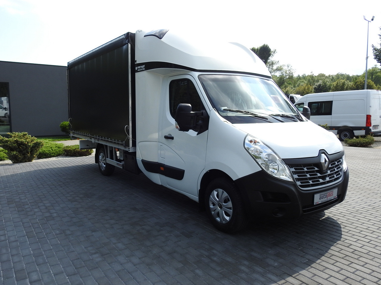 RENAULT MASTER TARPAULIN 8 PALLETS CRUISE CONTROL AIR CONDITIONING 170HP - 侧帘货车:图4 RENAULT MASTER TARPAULIN 8 PALLETS CRUISE CONTROL AIR CONDITIONING 170HP - 侧帘货车:图4