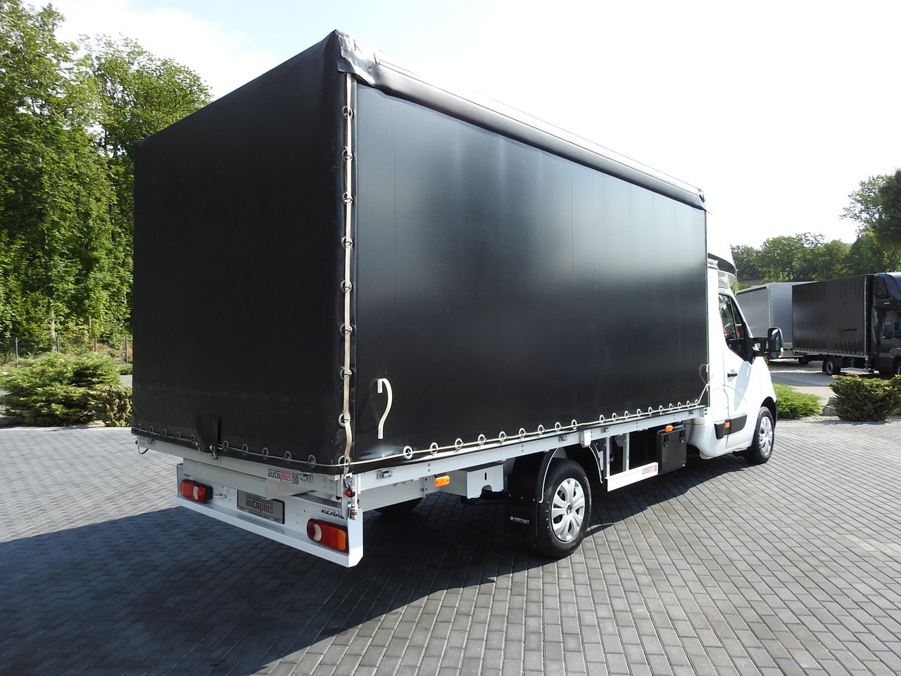 RENAULT MASTER TARPAULIN 8 PALLETS CRUISE CONTROL AIR CONDITIONING 170HP - 侧帘货车:图3 RENAULT MASTER TARPAULIN 8 PALLETS CRUISE CONTROL AIR CONDITIONING 170HP - 侧帘货车:图3
