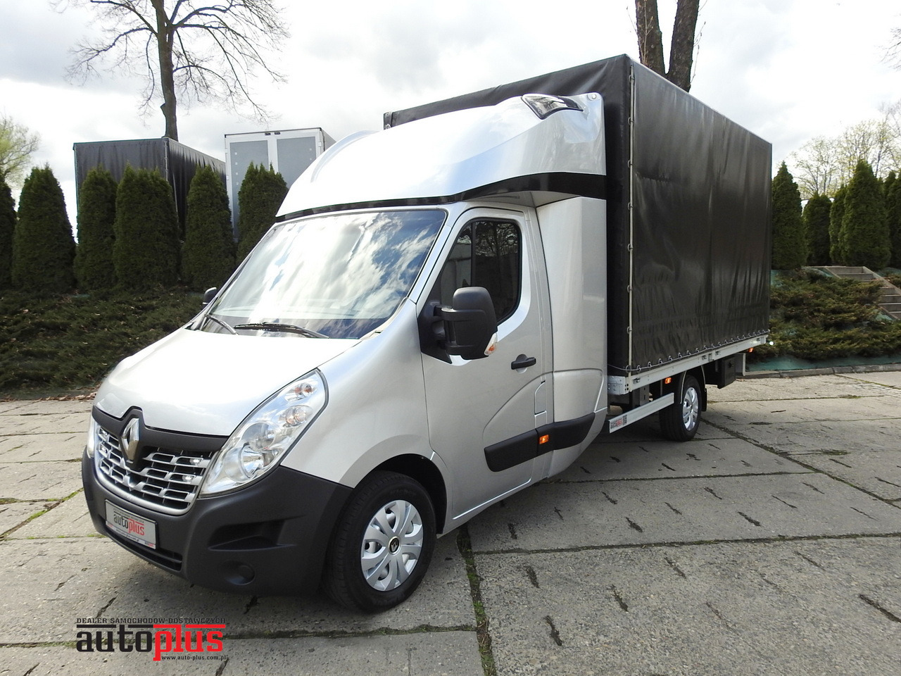 RENAULT MASTER TARPAULIN 8 PALLETS WEBASTO CRUISE CONTROL NAVIGATION AIR CONDITIONING PNEUMATICS 170HP - 侧帘货车:图1 RENAULT MASTER TARPAULIN 8 PALLETS WEBASTO CRUISE CONTROL NAVIGATION AIR CONDITIONING PNEUMATICS 170HP - 侧帘货车:图1