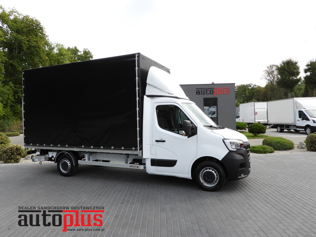 RENAULT MASTER TARPAULIN LIFT 8 PALLETS CRUISE CONTROL LED LIGHTS AIR CONDITIONING 145HP - 侧帘货车:图1 RENAULT MASTER TARPAULIN LIFT 8 PALLETS CRUISE CONTROL LED LIGHTS AIR CONDITIONING 145HP - 侧帘货车:图1