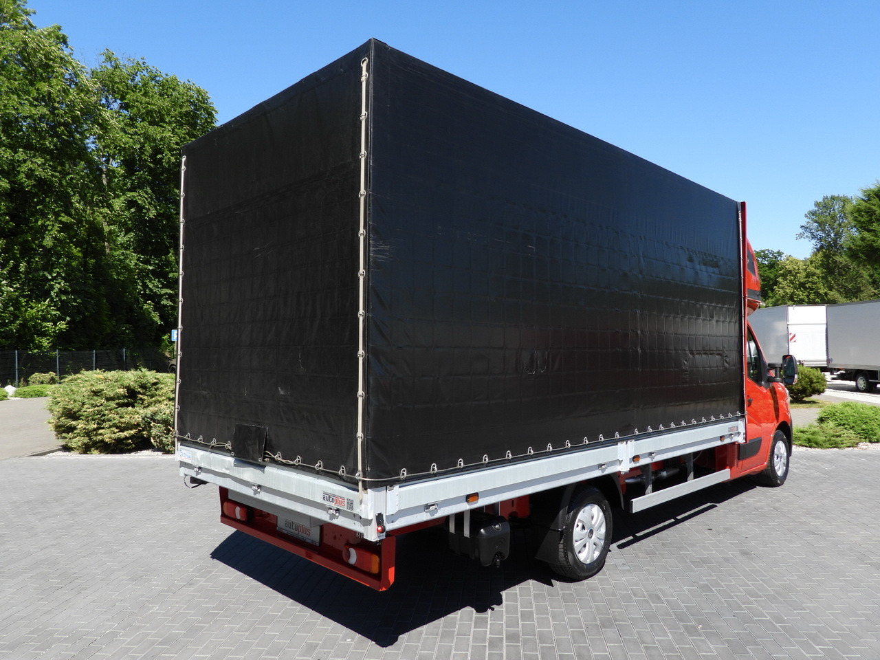 RENAULT MASTER TARPAULIN WEBASTO CRUISE CONTROL LED LIGHTS PNEUMATICS AIR CONDITIONING 165HP - 侧帘货车:图3 RENAULT MASTER TARPAULIN WEBASTO CRUISE CONTROL LED LIGHTS PNEUMATICS AIR CONDITIONING 165HP - 侧帘货车:图3