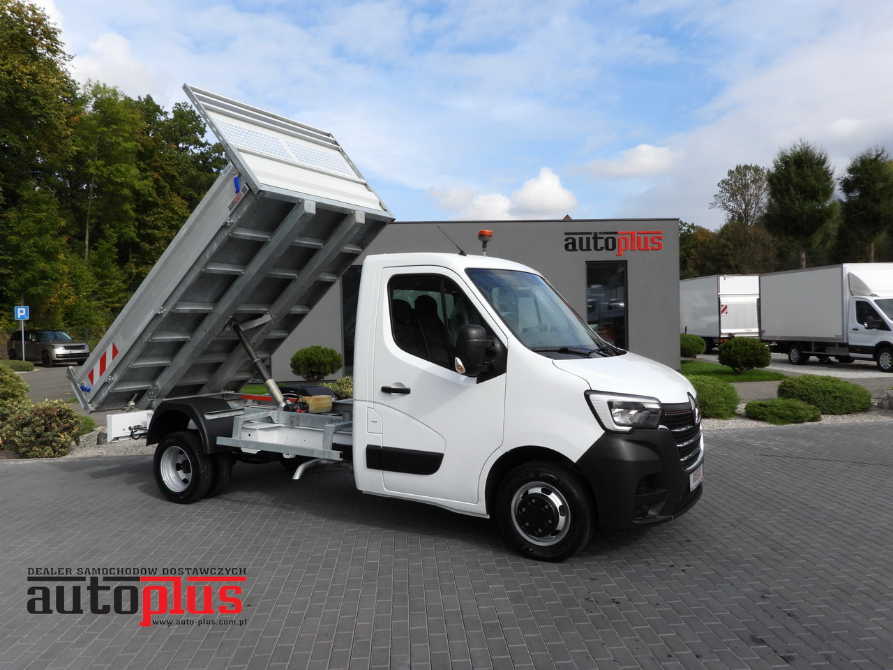RENAULT MASTER TIPPER CRUISE CONTROL LED LIGHTS TWIN WHEELS AIR CONDITIONING 130HP - 翻斗货车:图1 RENAULT MASTER TIPPER CRUISE CONTROL LED LIGHTS TWIN WHEELS AIR CONDITIONING 130HP - 翻斗货车:图1