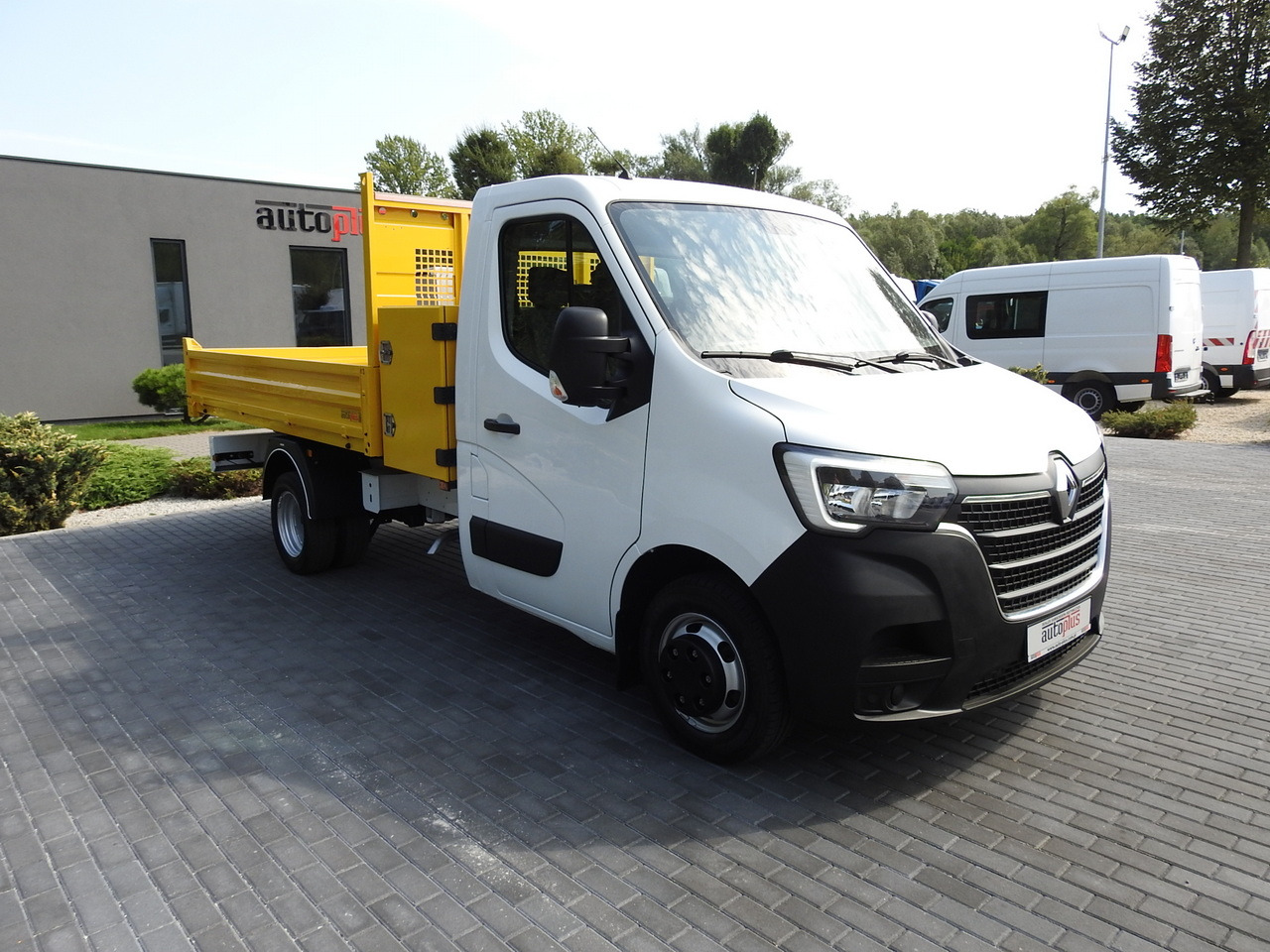 RENAULT MASTER TIPPER CRUISE CONTROL NAVIGATION AIR CONDITIONING LED LIGHTS TWIN WHEELS LOAD WEIGHT 145HP - 翻斗货车:图4 RENAULT MASTER TIPPER CRUISE CONTROL NAVIGATION AIR CONDITIONING LED LIGHTS TWIN WHEELS LOAD WEIGHT 145HP - 翻斗货车:图4