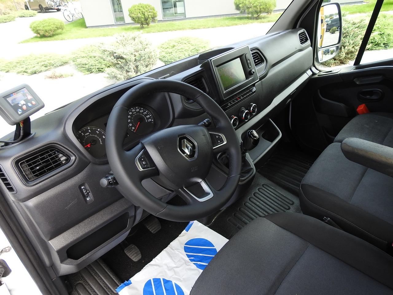 RENAULT MASTER TIPPER CRUISE CONTROL NAVIGATION AIR CONDITIONING LED LIGHTS TWIN WHEELS LOAD WEIGHT 145HP - 翻斗货车:图2 RENAULT MASTER TIPPER CRUISE CONTROL NAVIGATION AIR CONDITIONING LED LIGHTS TWIN WHEELS LOAD WEIGHT 145HP - 翻斗货车:图2
