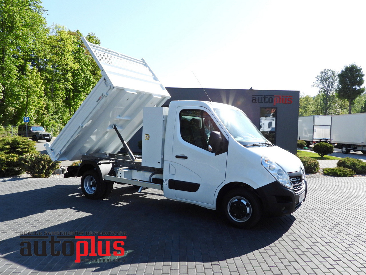 RENAULT MASTER TIPPER CRUISE CONTROL TWIN WHEELS AIR CONDITIONING 145HP - 翻斗货车:图1 RENAULT MASTER TIPPER CRUISE CONTROL TWIN WHEELS AIR CONDITIONING 145HP - 翻斗货车:图1